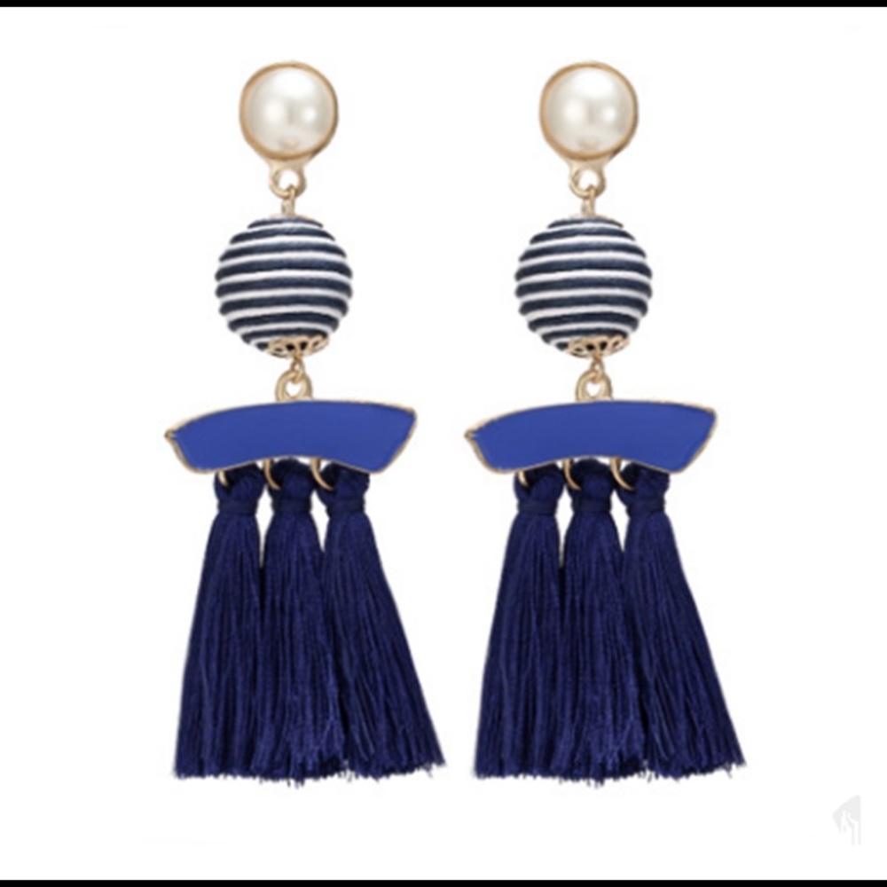 Fringe Tassel Earring - Picture 1 of 3